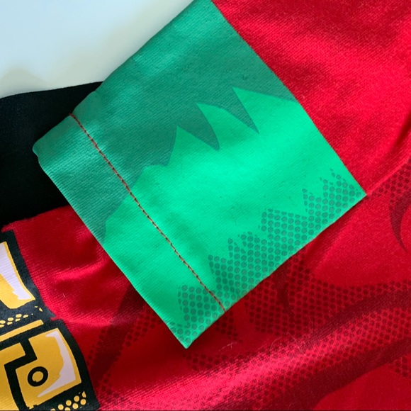 DC Comics Robin pjs with cape - Picture 6 of 8